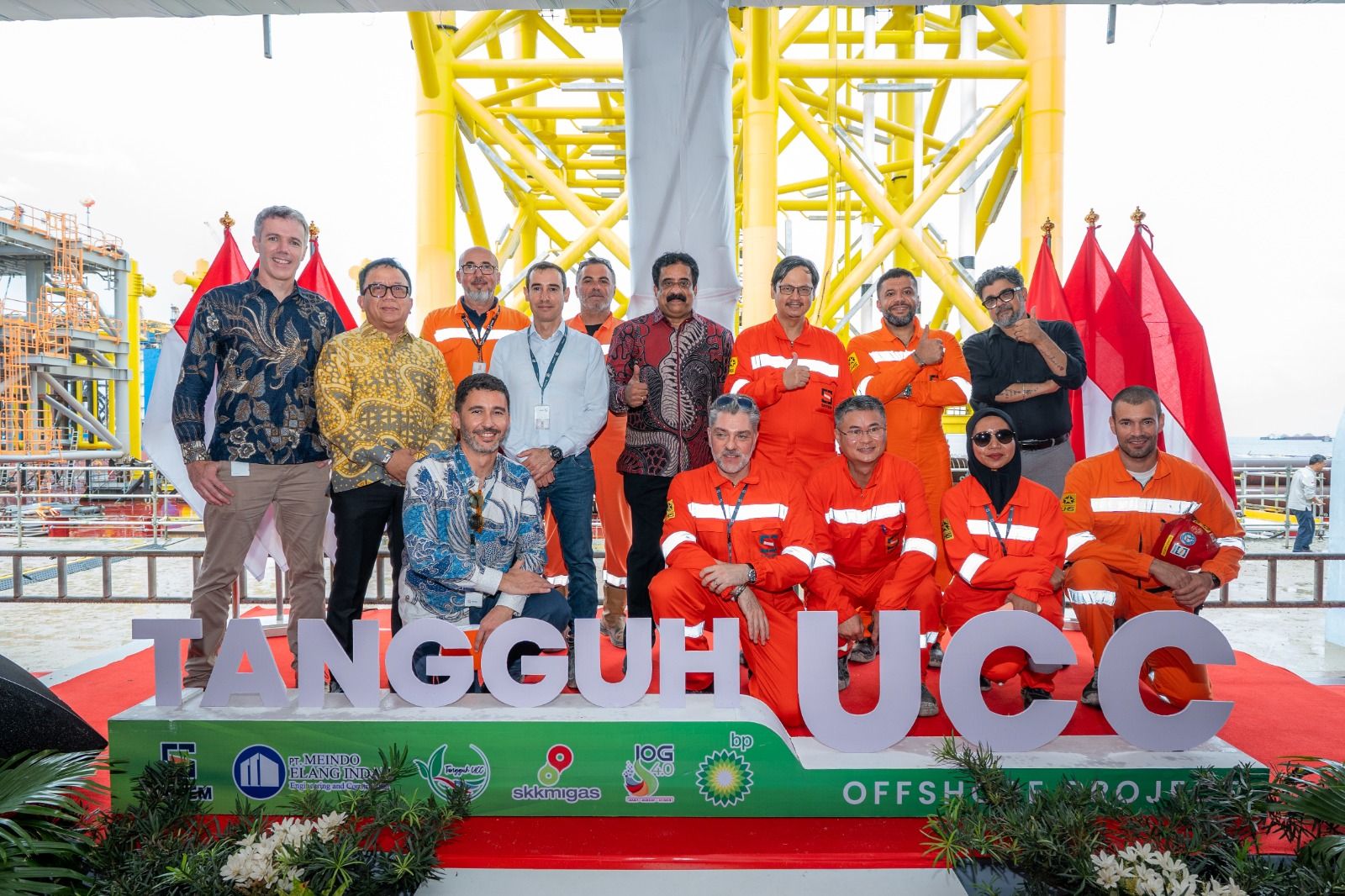 Saipem completes sailaway of CCS-linked structure for Tangguh LNG project